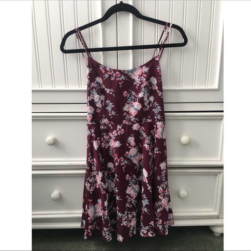 Forever 21 Open Back Floral Dress